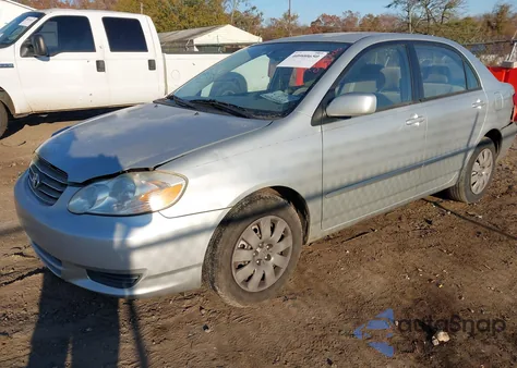 2004 Toyota Corolla Le z USA, uszkodzony, nr VIN 1NXBR32E04Z254066